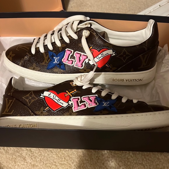 Louis Vuitton Shoes - Louis Vuitton monogram sneaker limited edition